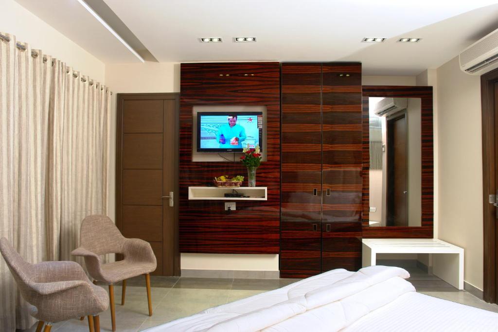 Hotel Gulnar นิวเดลี ภายนอก รูปภาพ