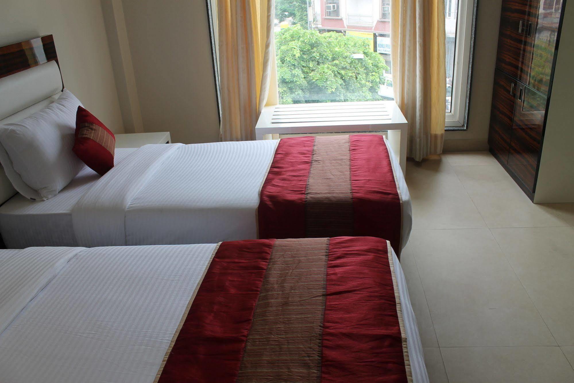 Hotel Gulnar นิวเดลี ห้อง รูปภาพ
